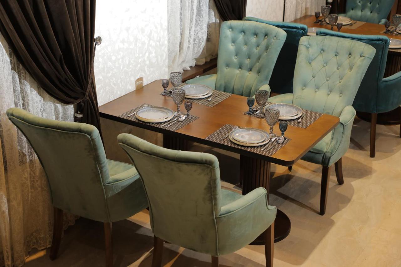 Hotel Brick House Samarkand Bagian luar foto